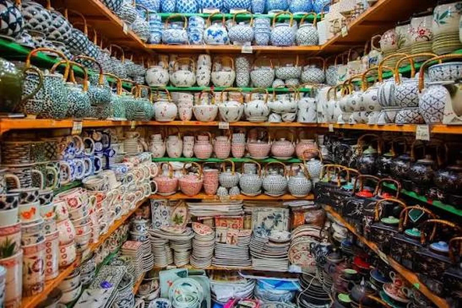 Bat Trang Pottery Village Experience — Bat Trang Pottery Village