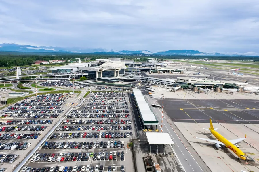Noi Bai Airport Passenger Terminal — Noi Bai International Airport