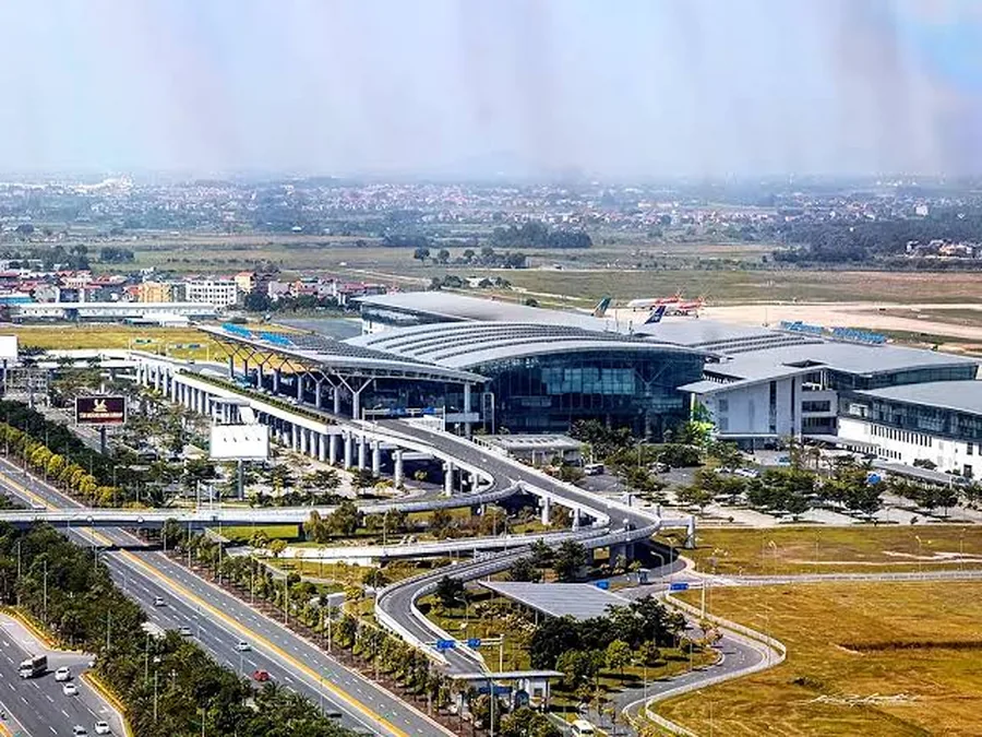 Noi Bai International Airport Exterior — Noi Bai International Airport