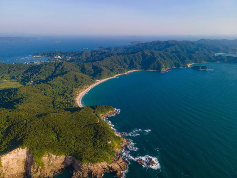 Van Chay Beach Co To Island Aerial View — Van Chay Beach